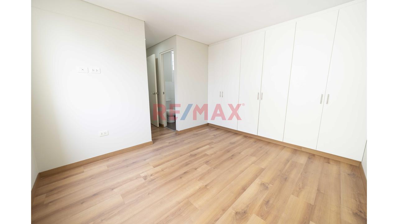🚨 Departamento Alquiler 82 M² + 3 Dormitorios Límite Con San Isidro Por S/2,500! 🏡✨ — foto 15