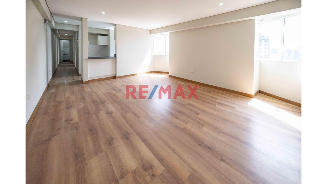 🚨 Departamento Alquiler 82 M² + 3 Dormitorios Límite Con San Isidro Por S/2,500! 🏡✨