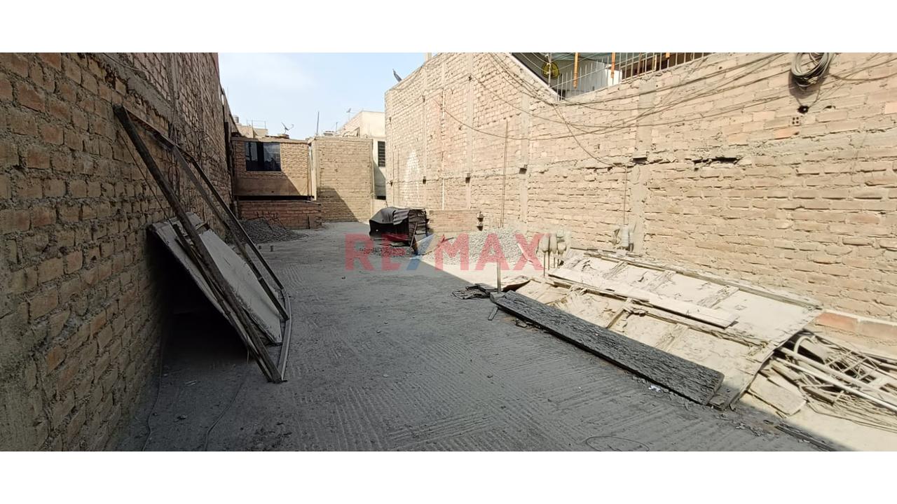 Terreno En Venta 120M2, Excelente Ubicación En Av. El Parral - Comas — foto 15