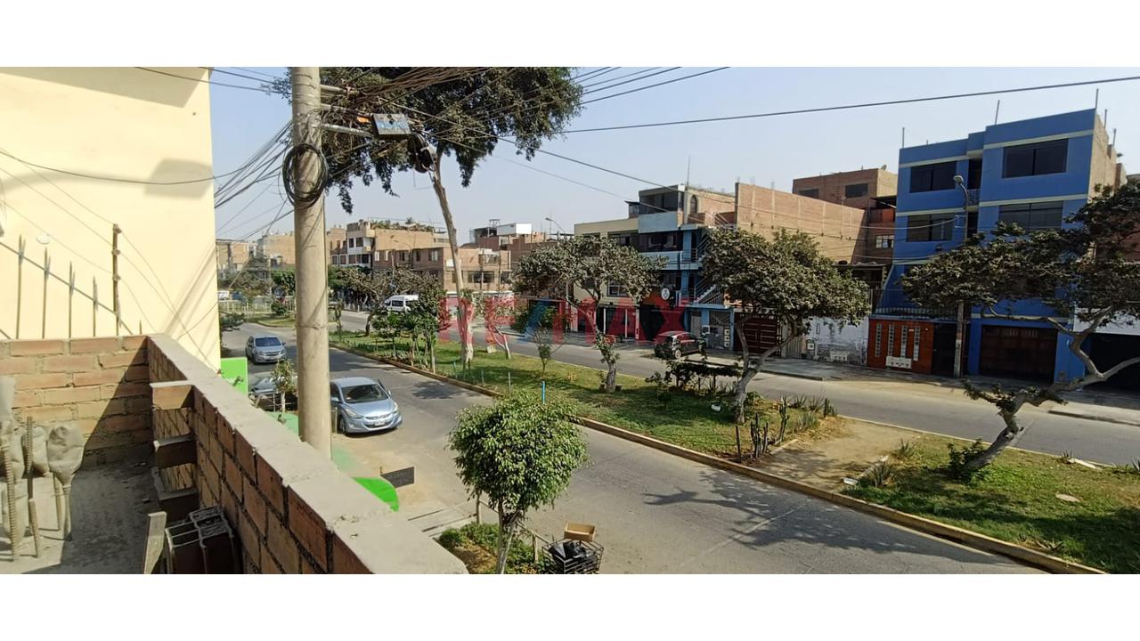 Terreno En Venta 120M2, Excelente Ubicación En Av. El Parral - Comas — foto 3