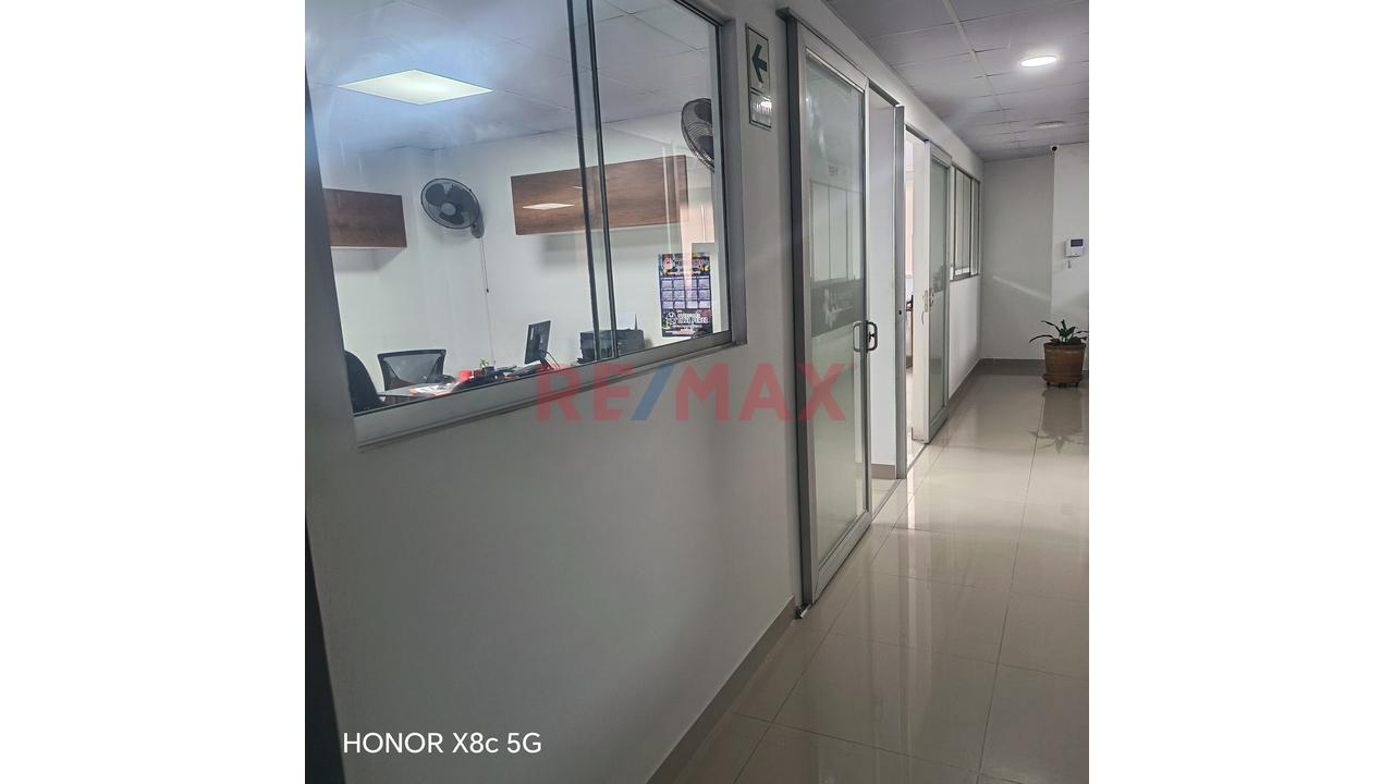 Alquilo Local Comercial- Almacén En Breña — foto 5