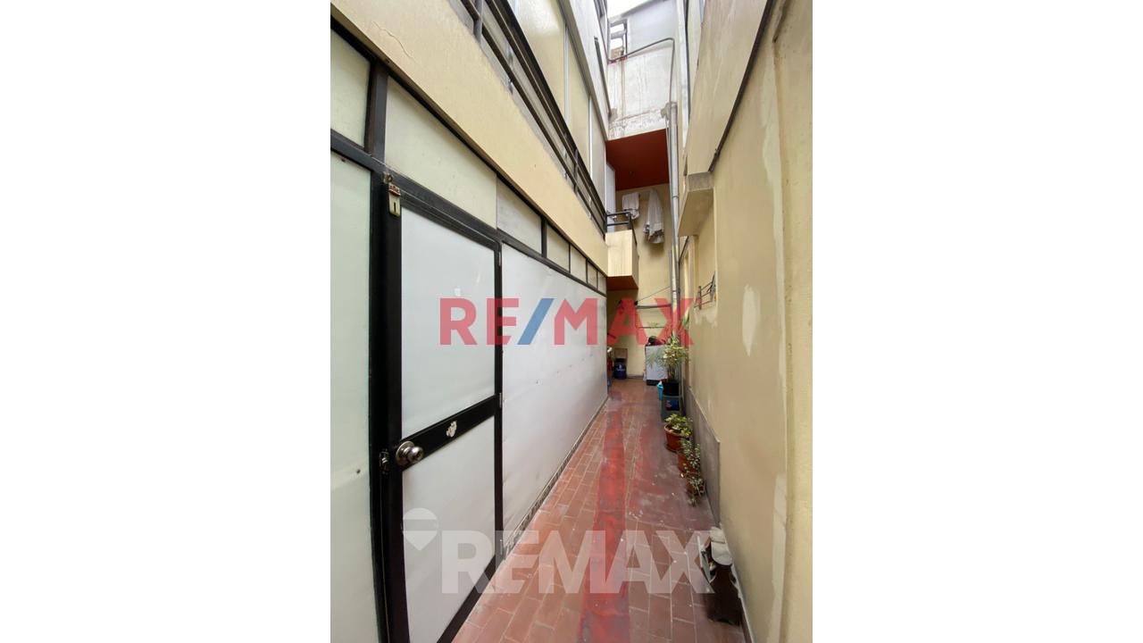 Duplex En Plena Av. Huarochirí | A Pasos Del Óvalo Huarochirí