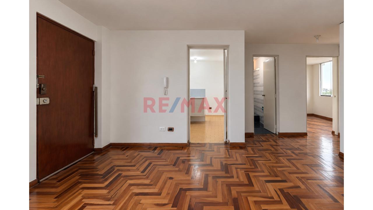 🏡 ¡Alquila Departamento En Surco ✨ 2 Habitacones + Vista Externa, Cerca Wong, Parque Loma Amarilla Y Estación Del Tren 🚆