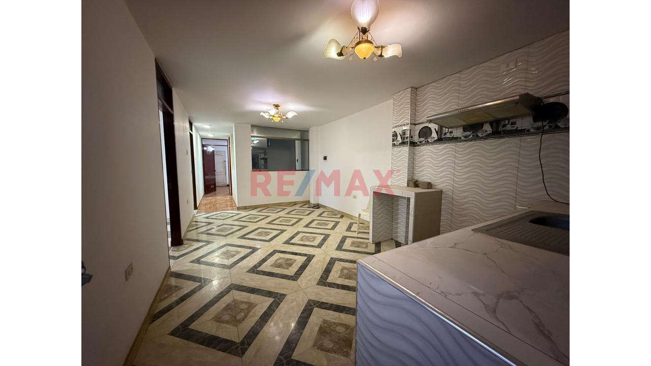Casa Productiva De 4 Pisos + Terraza - Moche (Cerca A Urb. Villa De Contadores) — foto 11