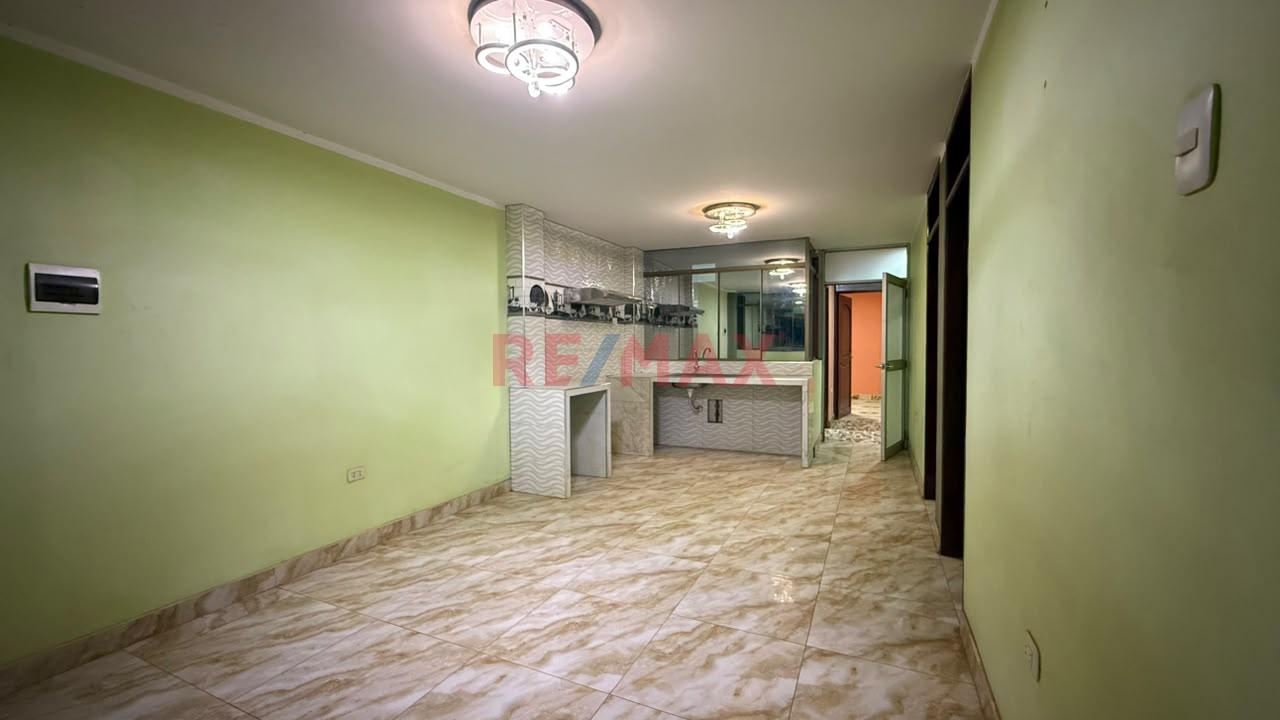 Casa Productiva De 4 Pisos + Terraza - Moche (Cerca A Urb. Villa De Contadores) — foto 14