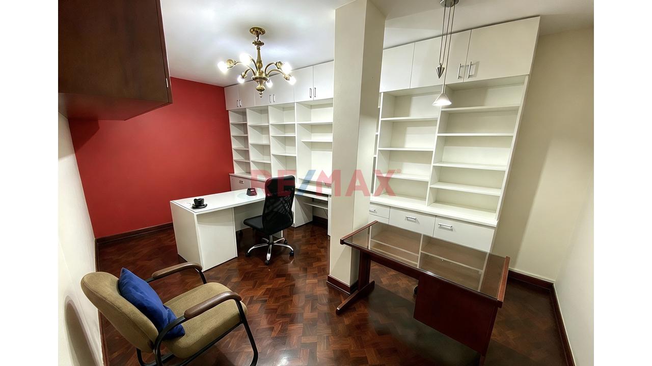 Casa En Venta Urbanizacion Santa Victoria Chiclayo - 19