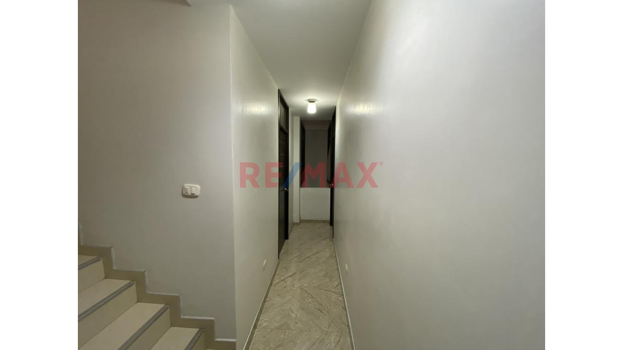 Casa En Venta Urbanizacion Jose Quiñonez Chiclayo - 18