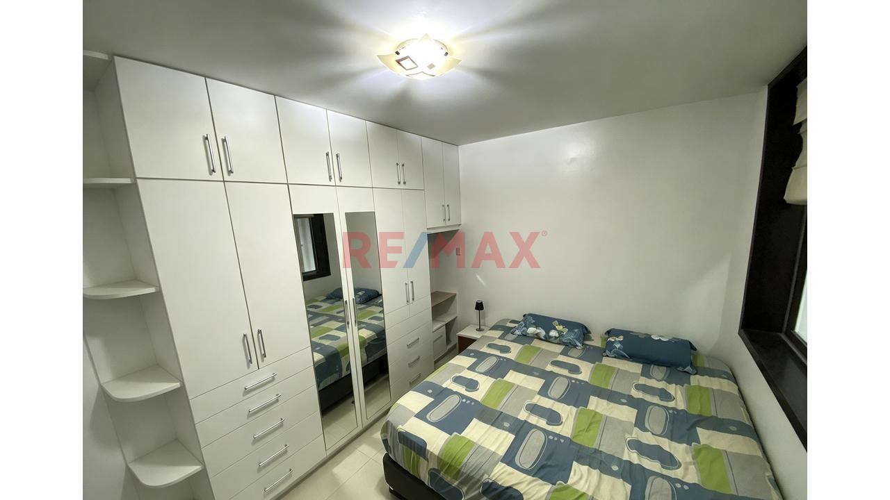 Casa De 3 Pisos + Azotea En Venta Urbanizacion José Quiñones Chiclayo — foto 14