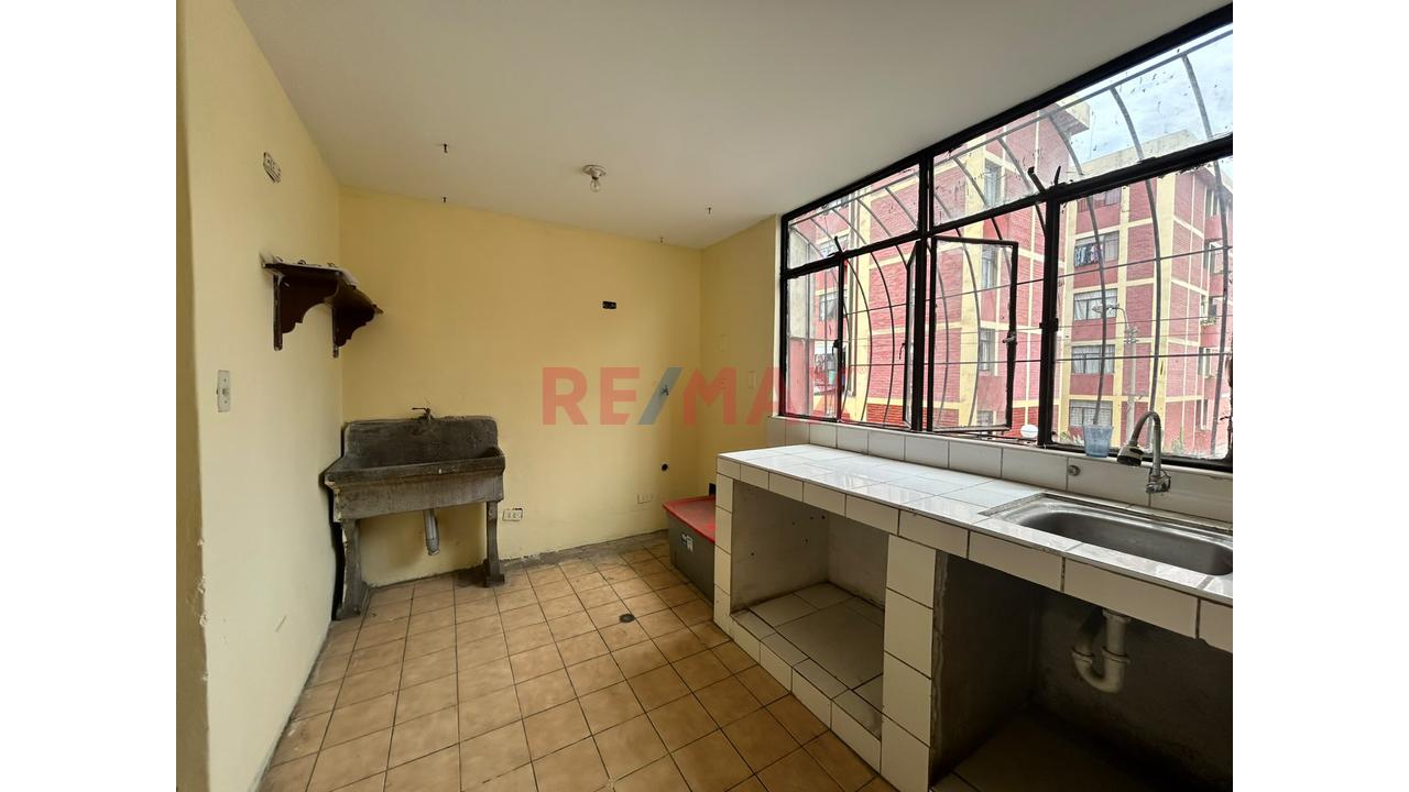 Venta De Departamento En Santa Rosa, Ventanilla — foto 5