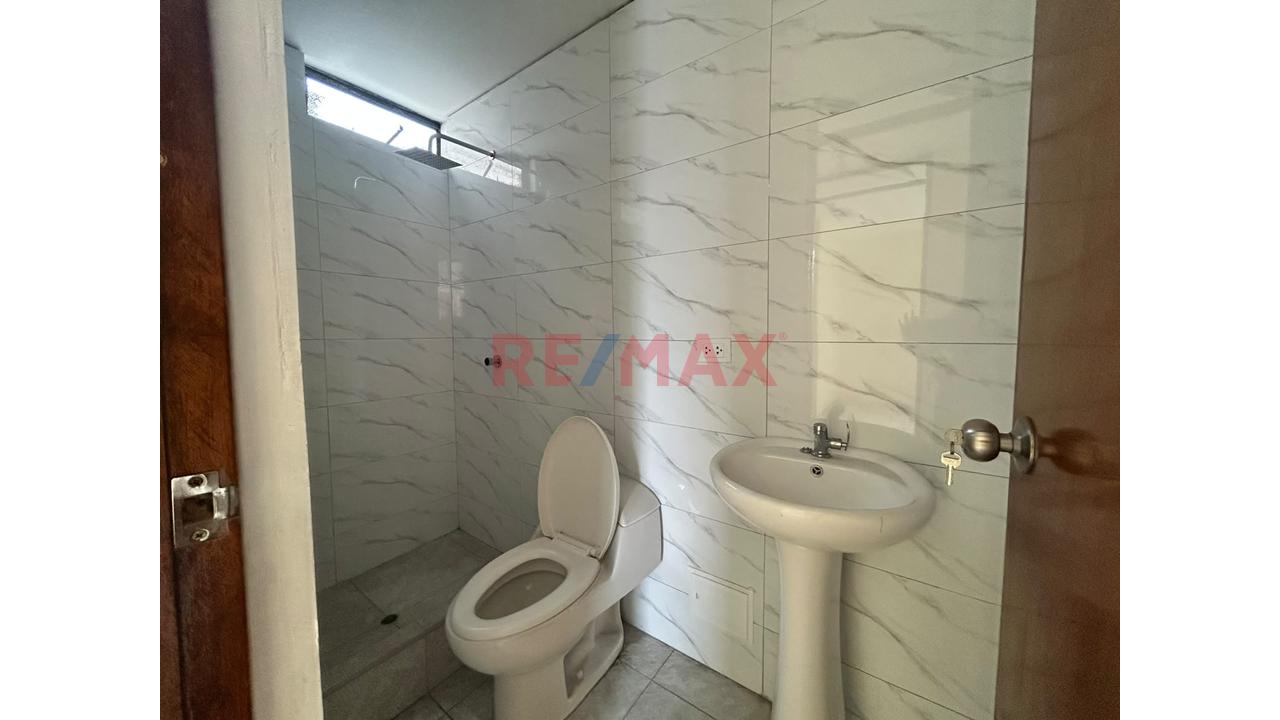 Venta De Departamento En Santa Rosa, Ventanilla — foto 2