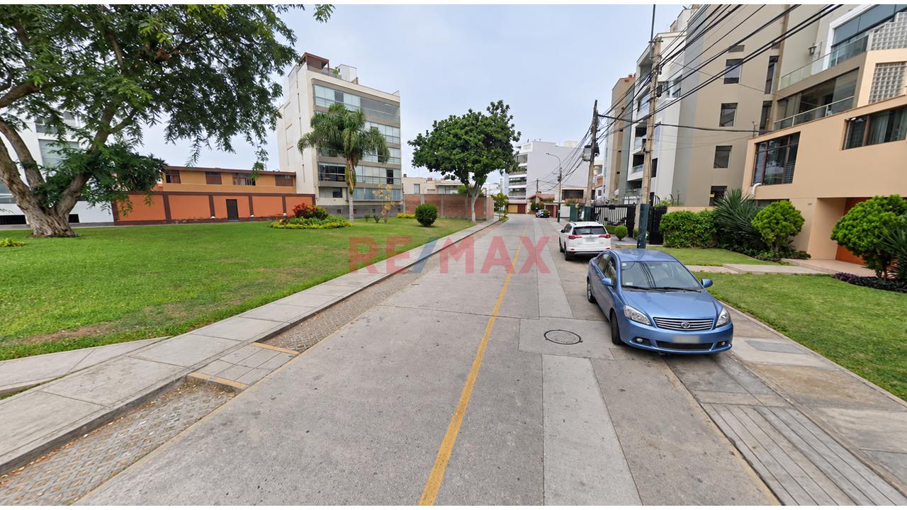 Alquiler Departamento 3 Dormitorios En Surco Limite Con Miraflores — foto 9