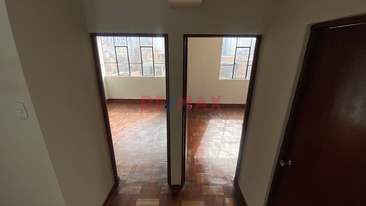 Venta De Departamento En Santa Beatriz - Lima — foto 4