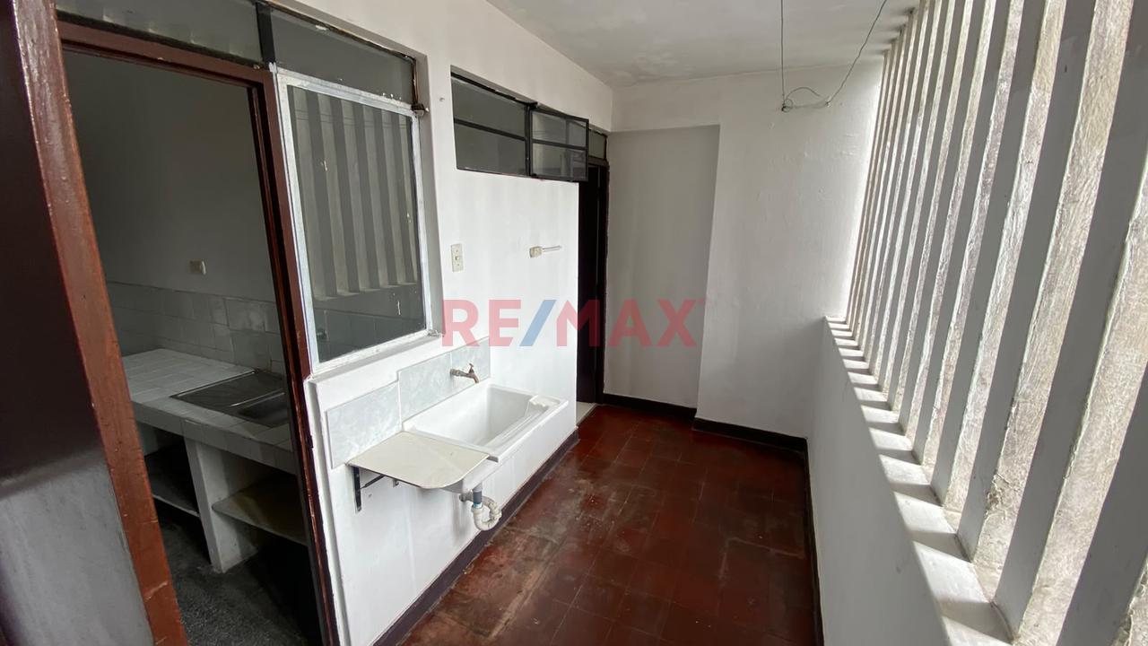 Venta De Departamento En Santa Beatriz - Lima — foto 12
