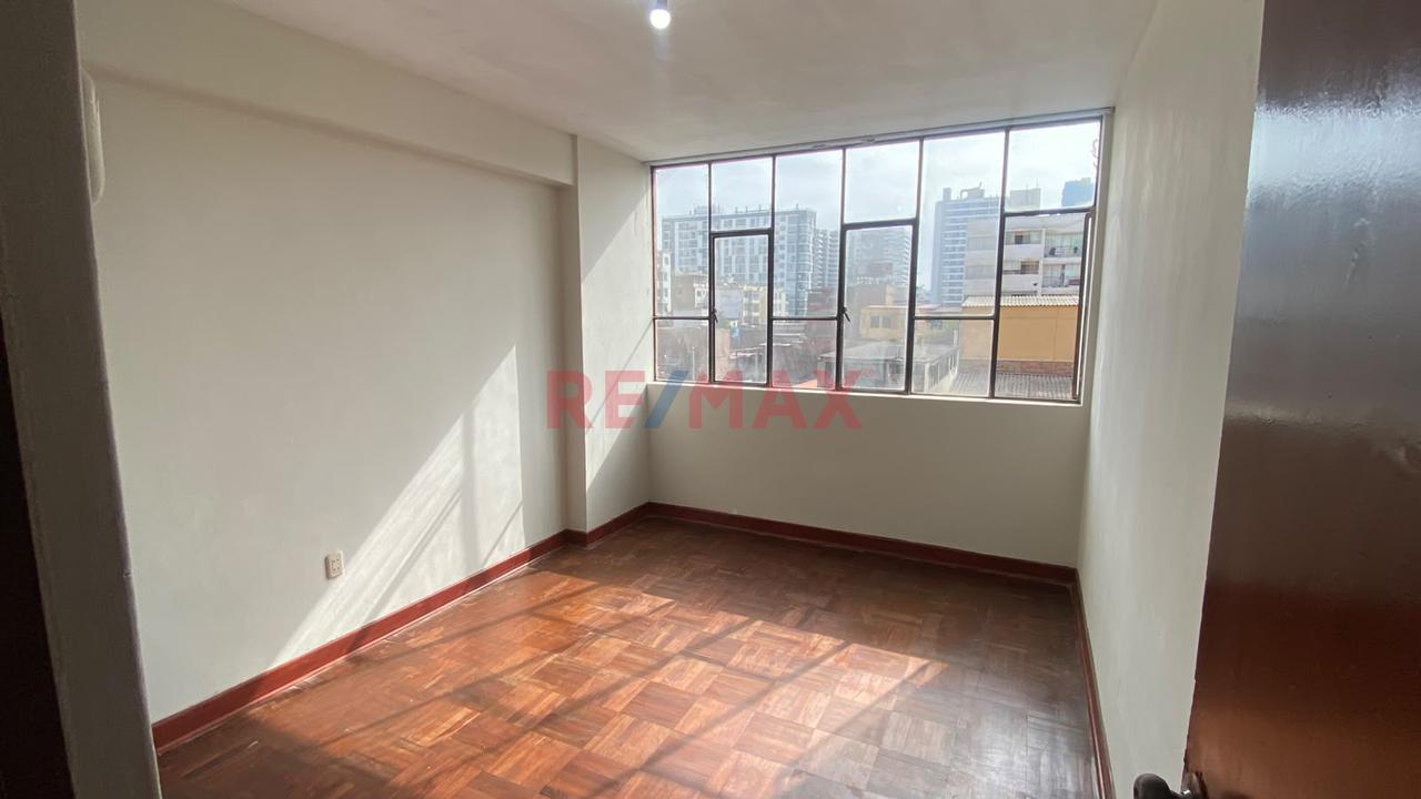 Venta De Departamento En Santa Beatriz - Lima — foto 8