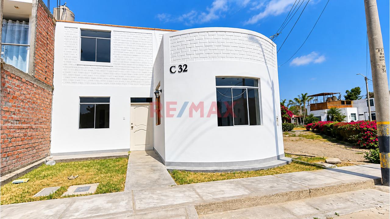 Alquiler De Casa En Exclusivo Condominio De Sunampe Con Cochera — foto 2