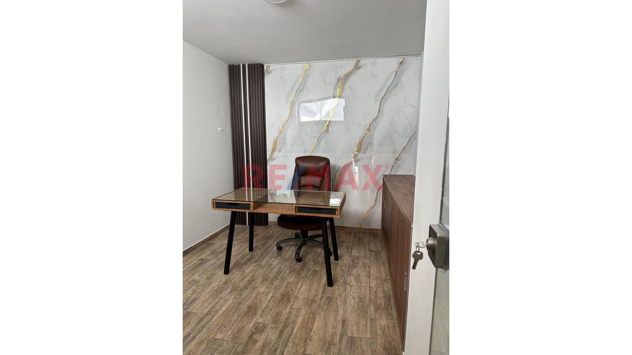 Alquiler De Oficina Con Baño Privado En Urb. Monserrate, Trujillo — foto 11