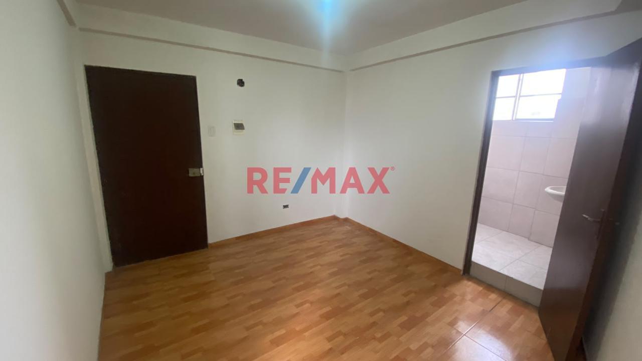 Se Vende Oficina En Barrios Altos - Cercado De Lima - 3
