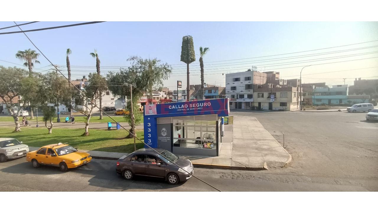 Alquiler De Oficina O Local Comercial Ovalo Previ Callao — foto 9
