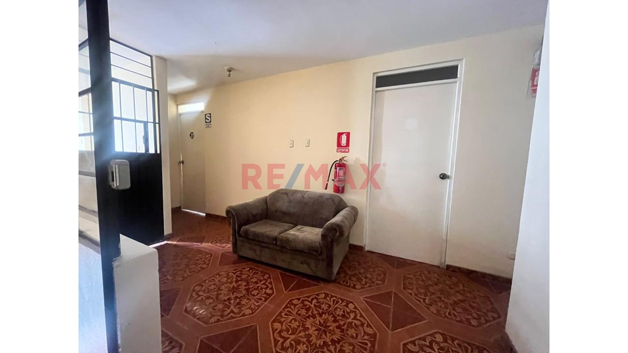 🏢 Oportunidad De Inversión — Edificio 4 Pisos En Carabayllo, Ideal Para Renta Múltiple — foto 2