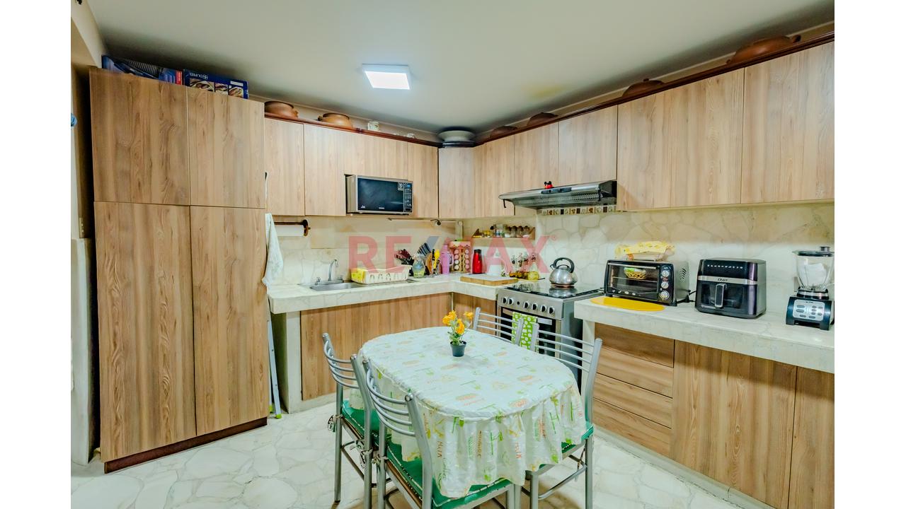 Triplex En Venta En La Molina | Bien Distribuido, Terraza Privada Y Excelente Ubicación — foto 4