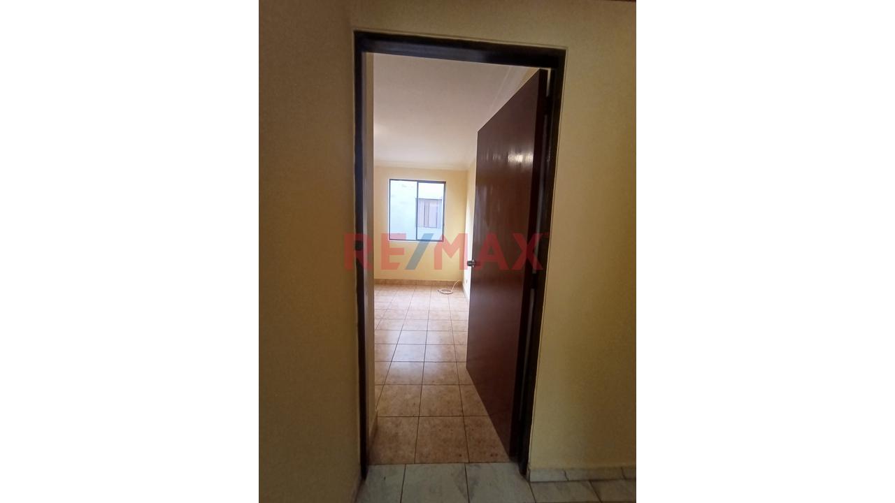 Alquilo Departamento En Condominio - 18