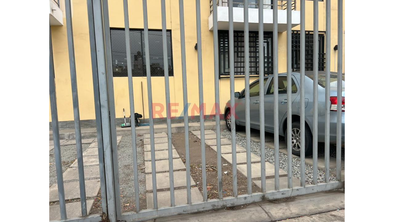 Vendo Departamento En San Miguel, Primer Piso Y Con Cochera. — foto 12