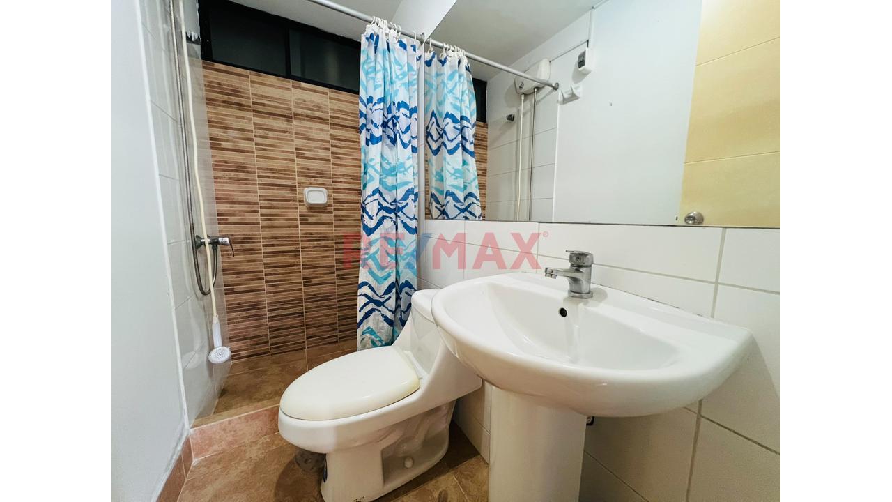 Vendo Departamento En San Miguel, Primer Piso Y Con Cochera. — foto 13