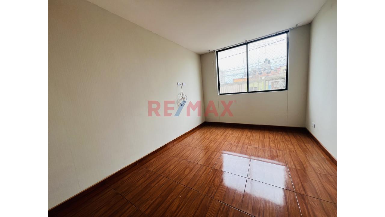 Vendo Departamento En San Miguel, Primer Piso Y Con Cochera. — foto 6