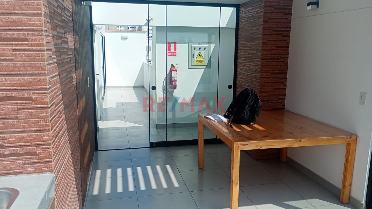 Venta De Departamento A Un Paso Del Malecon Bertoloto En San Miguel — foto 3