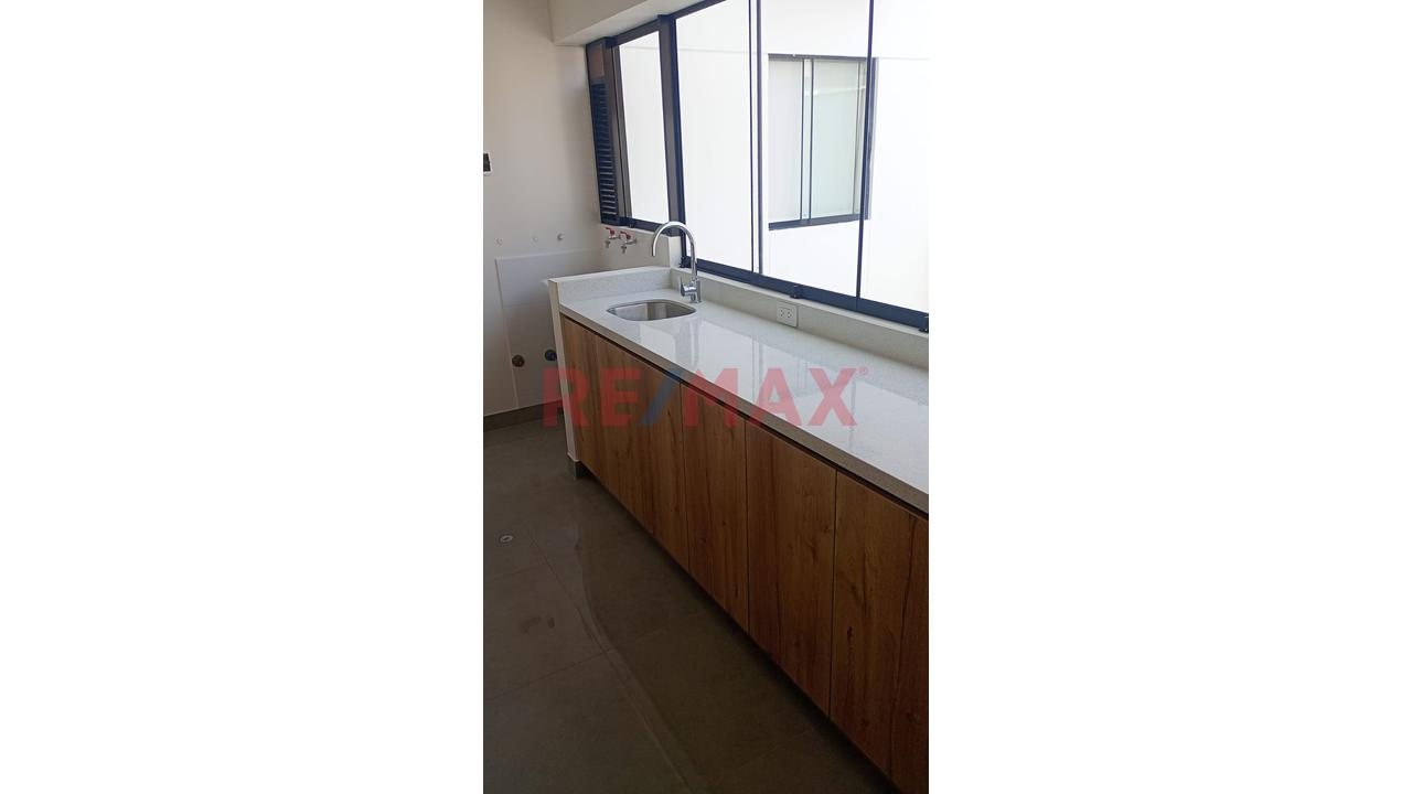 Venta De Departamento A Un Paso Del Malecon Bertoloto En San Miguel - 15