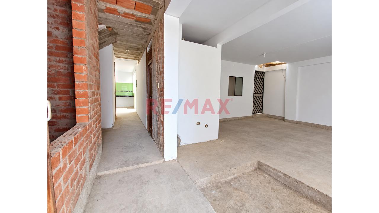 Se Vende Casa De Playa En Huanchaco - 2