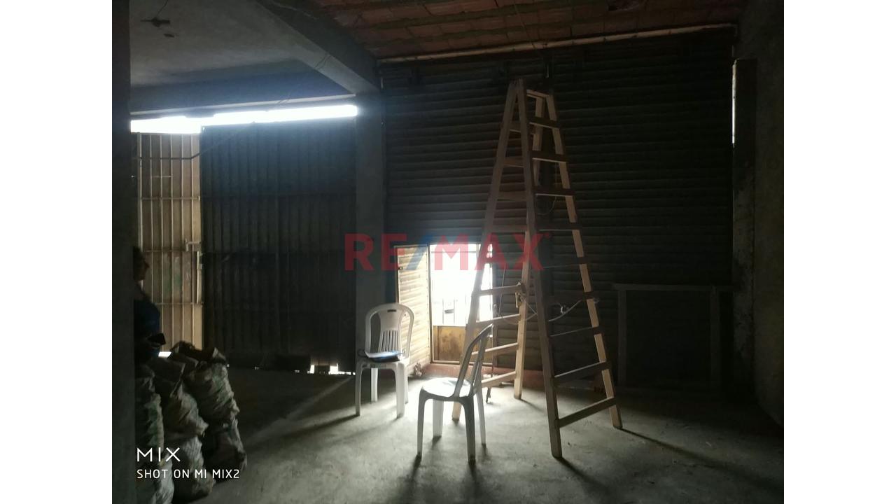 Local Comercial De 2 Pisos En Av. Izaguirre – 117 M² — foto 6