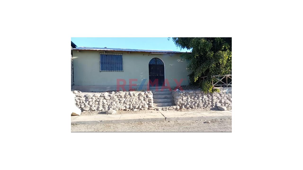 ¡Amplia Casa En Venta - Cercado De Moquegua — foto 2