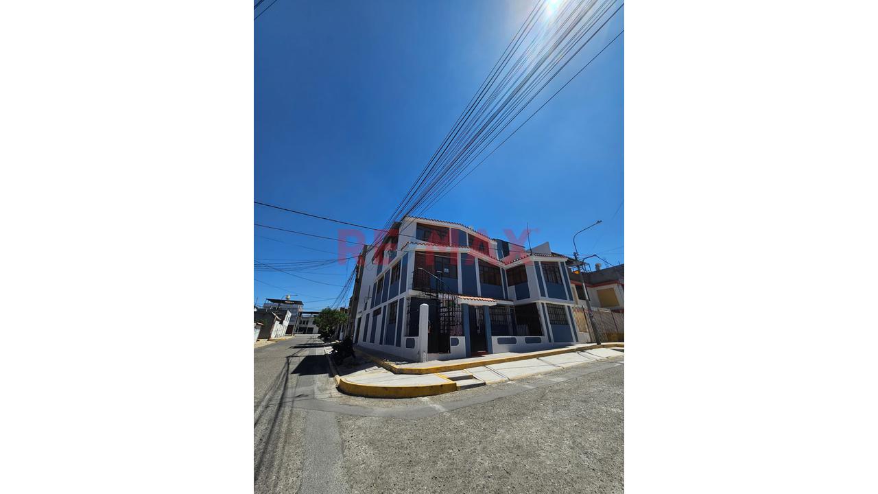 Alquilo Amplio Departamento