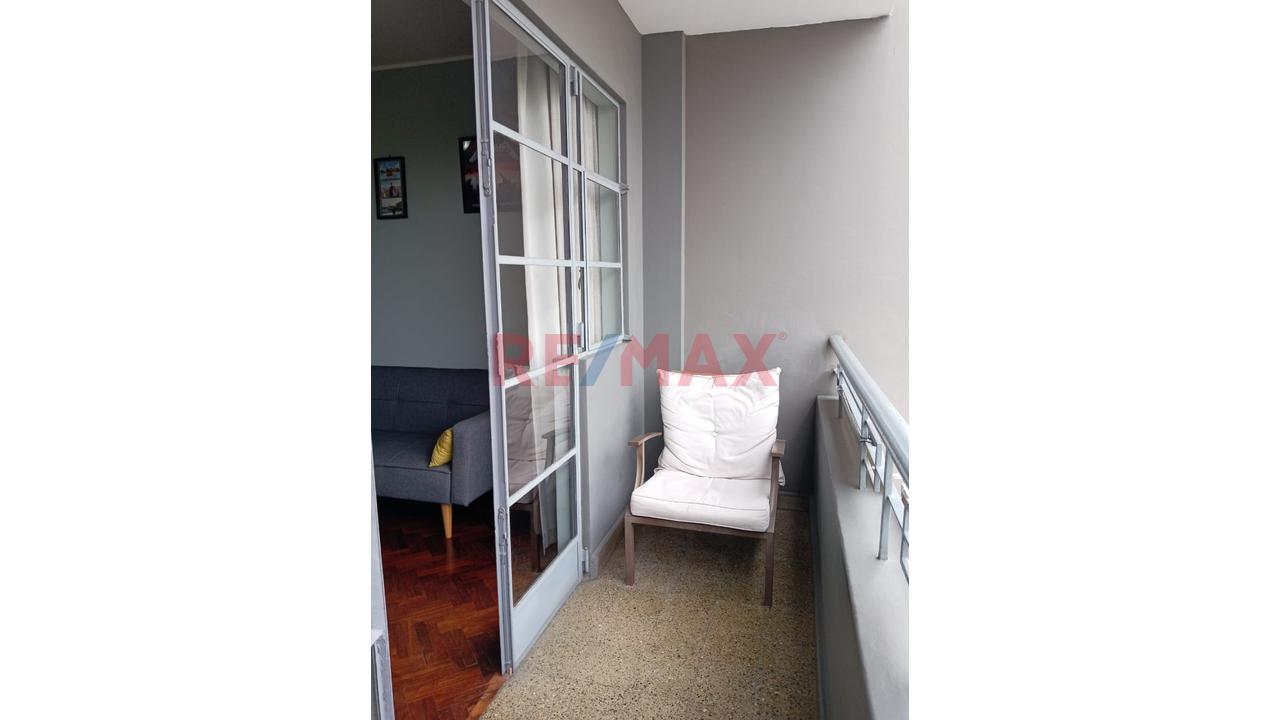 Departamento Cerca A Parque Clorinda Matto Turner — foto 9