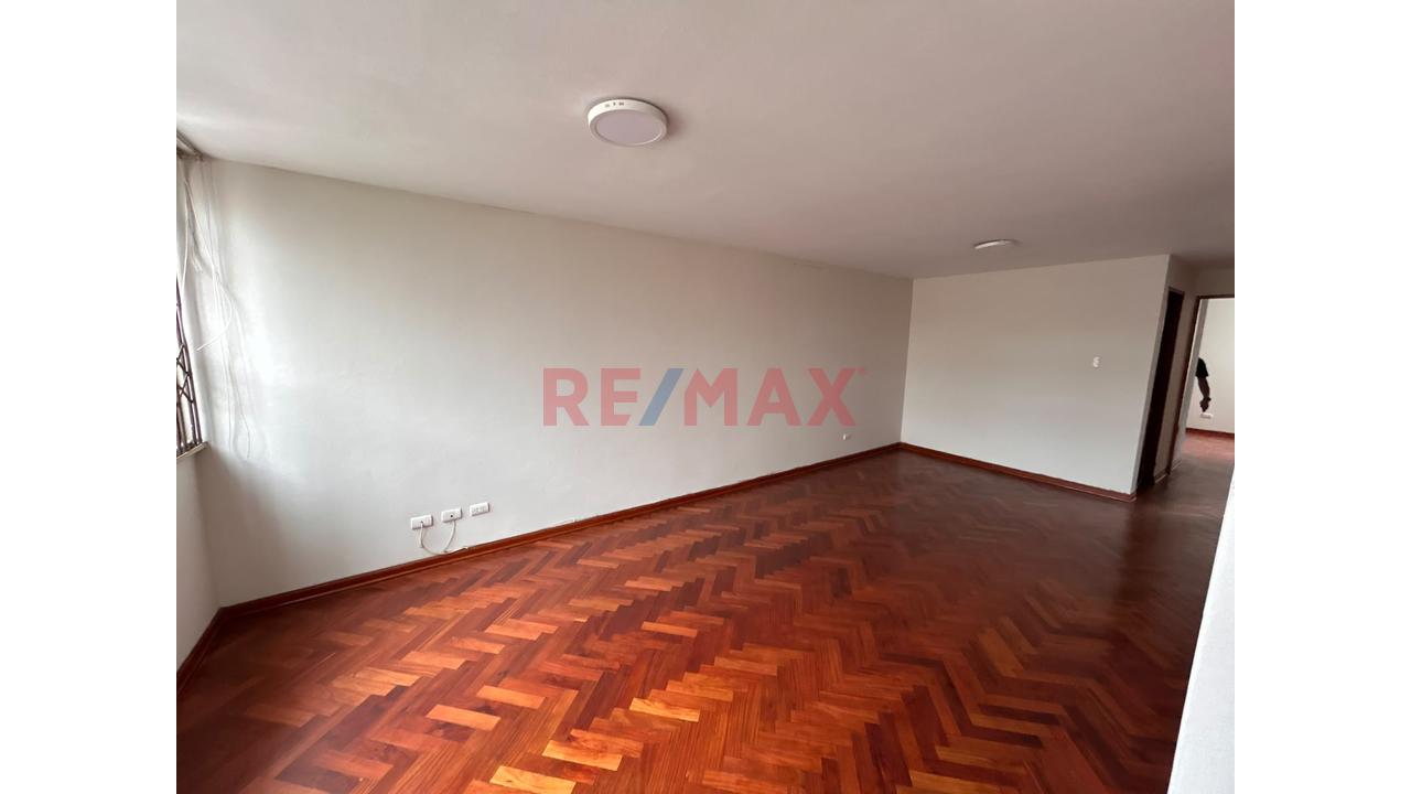 ¡Vive En Surco! Alquiler De Departamento De 74 M² Con Vista Exterior – S/ 2,600 — foto 12