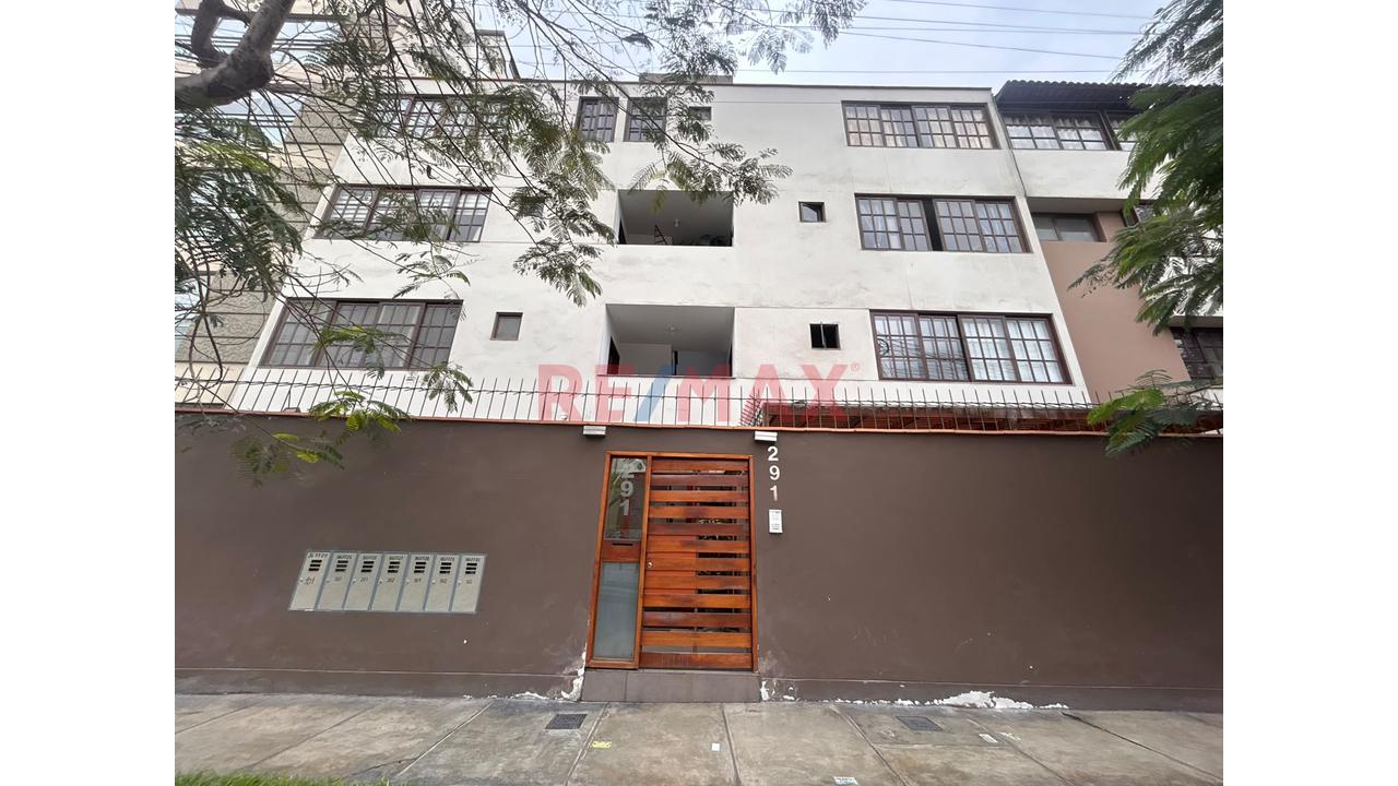¡Vive En Surco! Alquiler De Departamento De 74 M² Con Vista Exterior – S/ 2,600