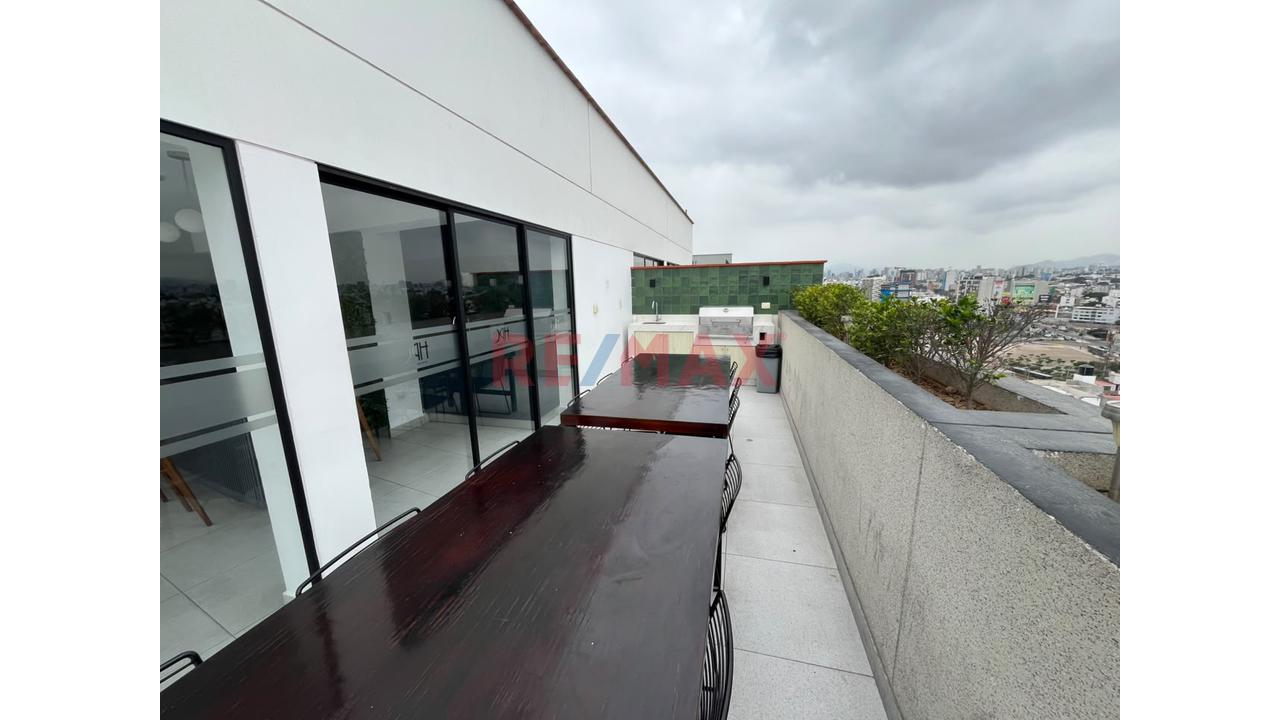 Departamento En Alquiler En Barranco | Amoblado Y Equipado | 2 Dorm. + Vista Al Parque — foto 14