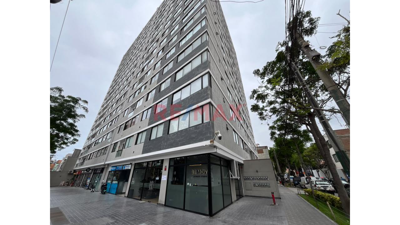 Departamento En Alquiler En Barranco | Amoblado Y Equipado | 2 Dorm. + Vista Al Parque - 21