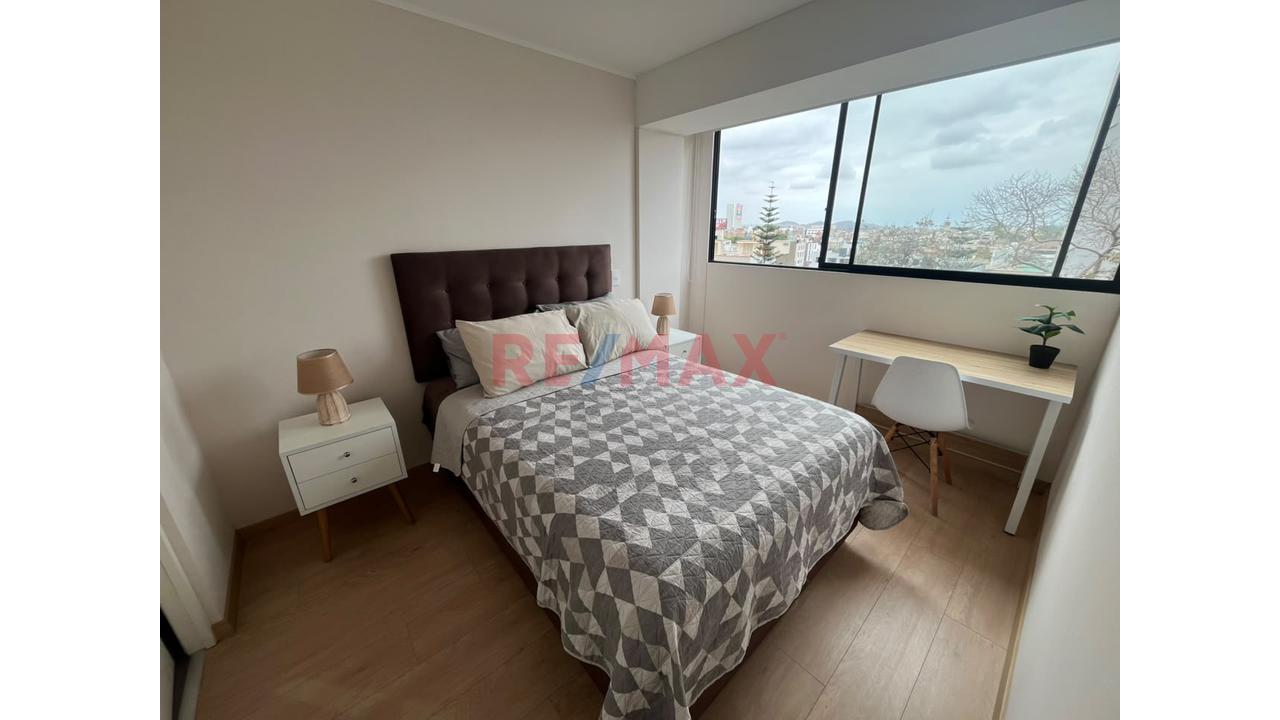 Departamento En Alquiler En Barranco | Amoblado Y Equipado | 2 Dorm. + Vista Al Parque — foto 8
