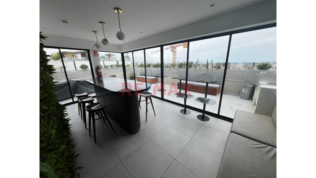 Departamento En Alquiler En Barranco | Amoblado Y Equipado | 2 Dorm. + Vista Al Parque — foto 13