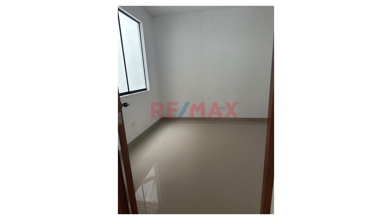 🏢 Local Comercial De 3 Pisos En Alquiler - 7