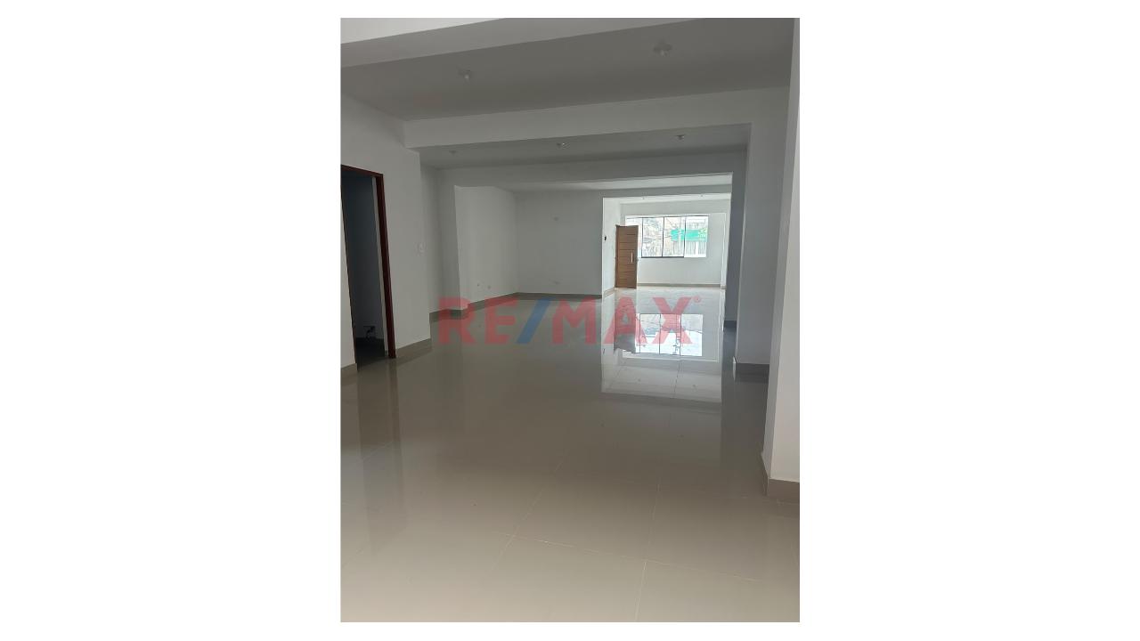 🏢 Local Comercial De 3 Pisos En Alquiler - 3