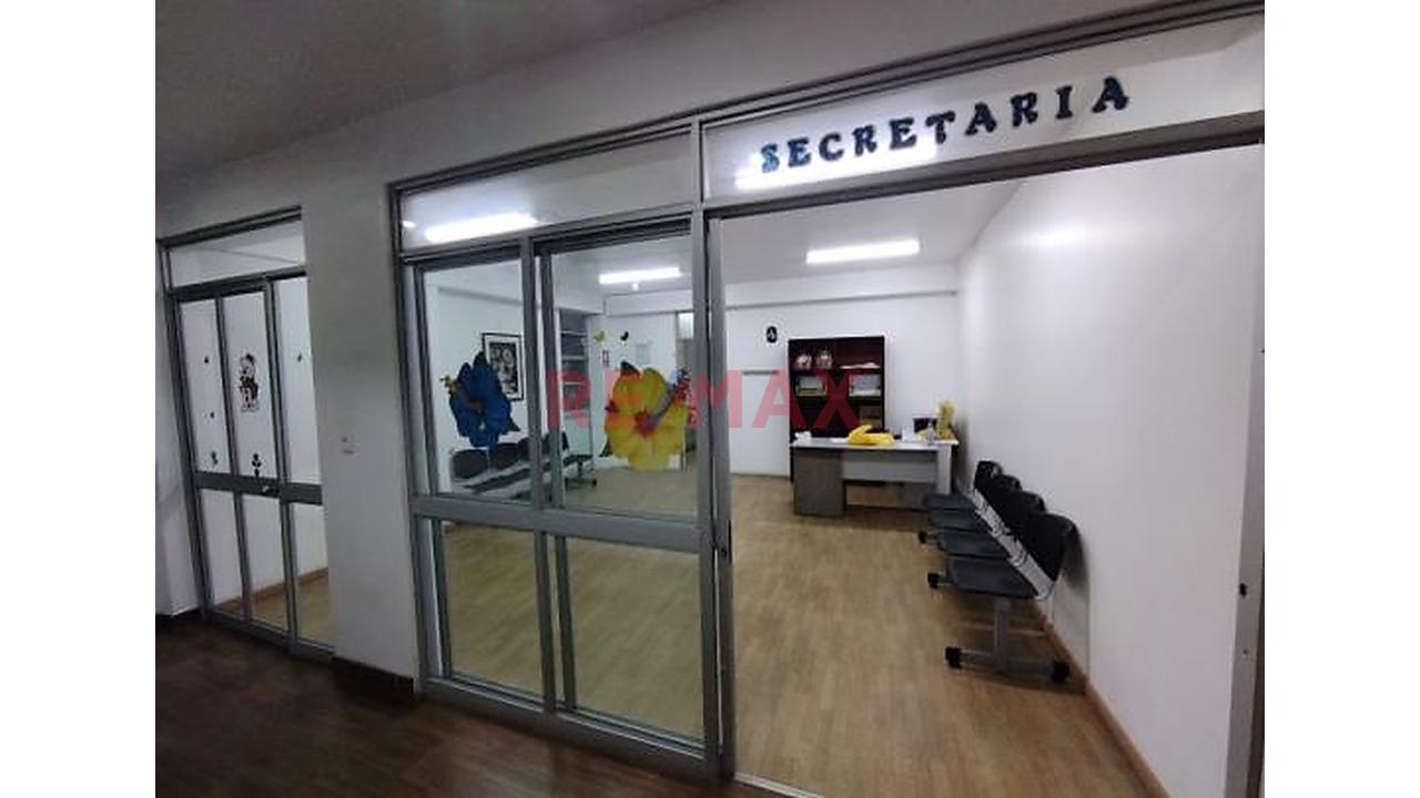 Exclusivo Inmueble Educativo En Villa María Del Triunfo – Us$543,000 - 18