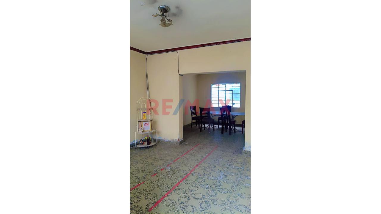 🏠🔥 ¡Oportunidad Única De Inversión En Independencia! 🔥🏠 📍 Casa–Terreno En Esquina | Ubicación Estratégica — foto 9