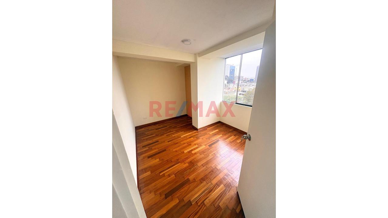Frente A Parque! Departamento De 3 Dormitorios En Alquiler – Zona Tranquila Y Residencial — foto 14