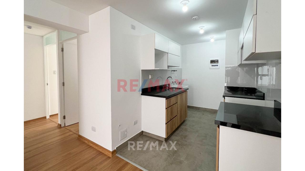 Se Vende Exclusivo Departamento En 2Do Piso Con 2 Cocheras Y Deposito (Como Nuevo) — foto 7