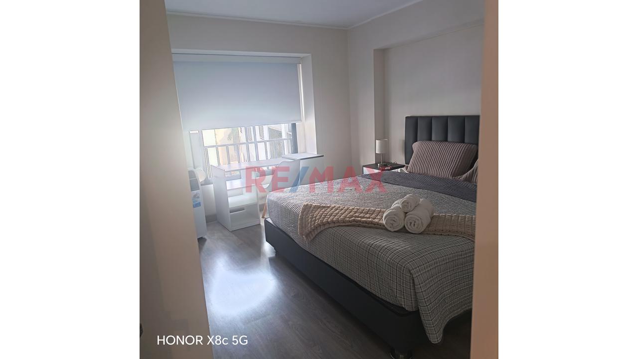 Alquilo Departamento Amoblado En San Isidro — foto 14