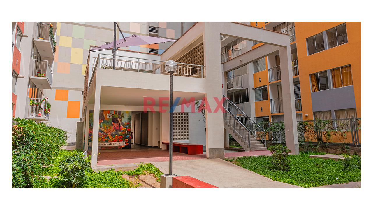 Alquilo Departamento En Cercado - Condominio Alameda Central