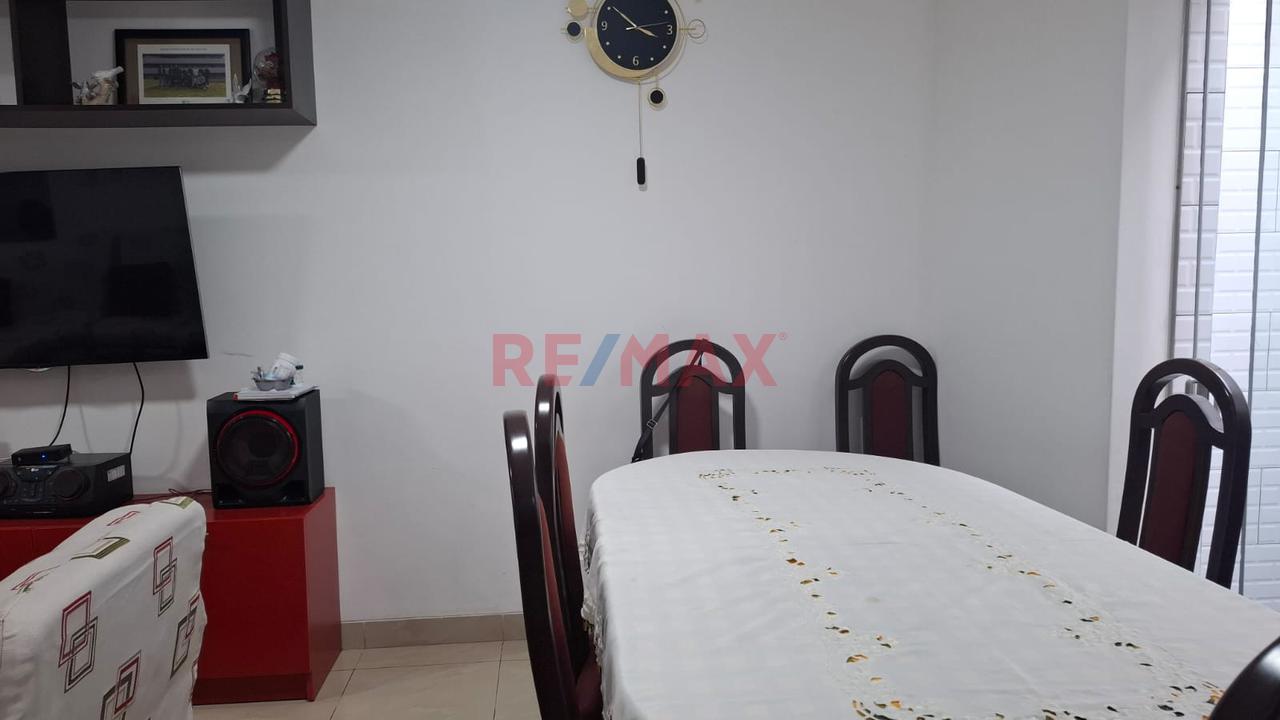 Casa Moderna De 2 Pisos En Venta Etapa I Urb. Los Sauces — foto 7